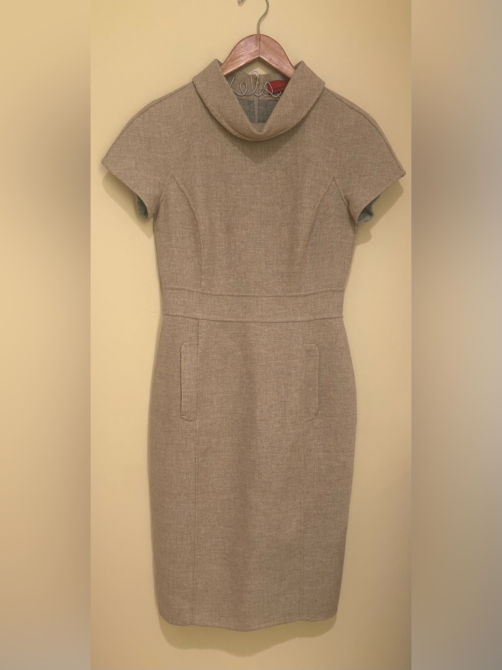 CH Carolina Herrera Beige 100% Wool Cowl Neck Sheath Dress Size 4